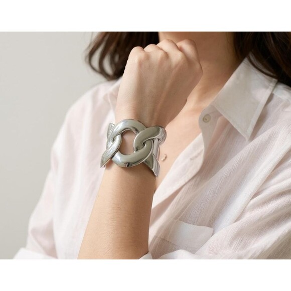 Bansri Silver Tone Statement Bracelet Sculptural Link Design Modern Cuff Style - Picture 2 of 2